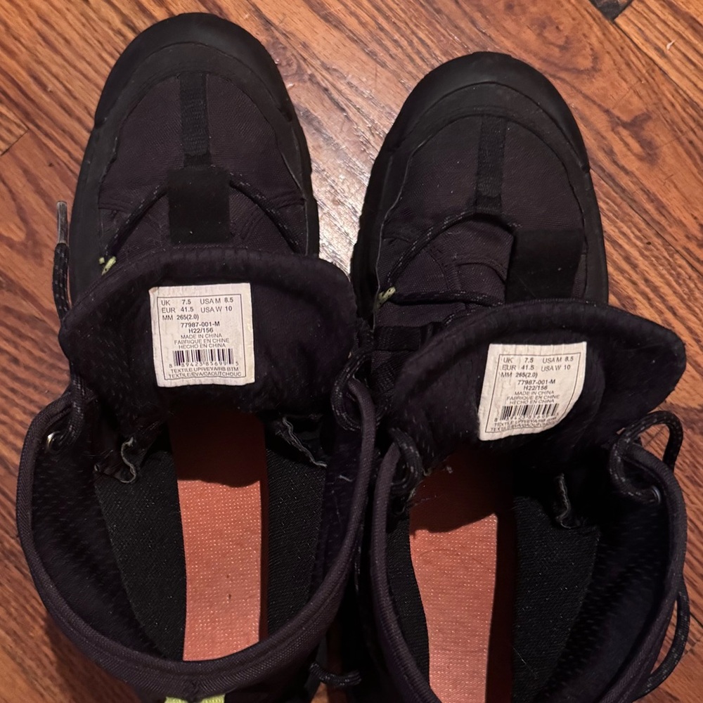 Palladium off grid cross Wp+ Black (men 8.5, 41.5eur) with original box. - Picture 9 of 14